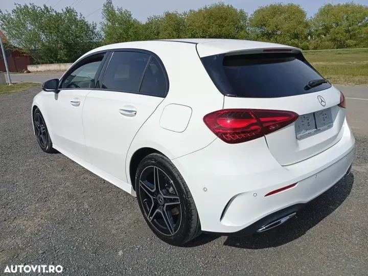Mercedes-Benz A 180