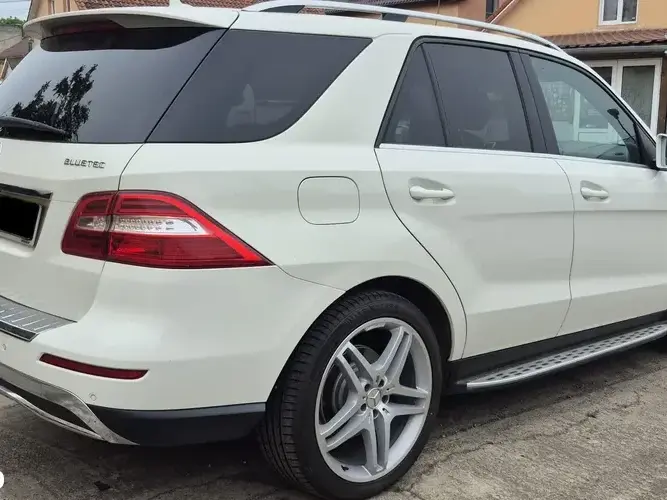 Mercedes-Benz ML