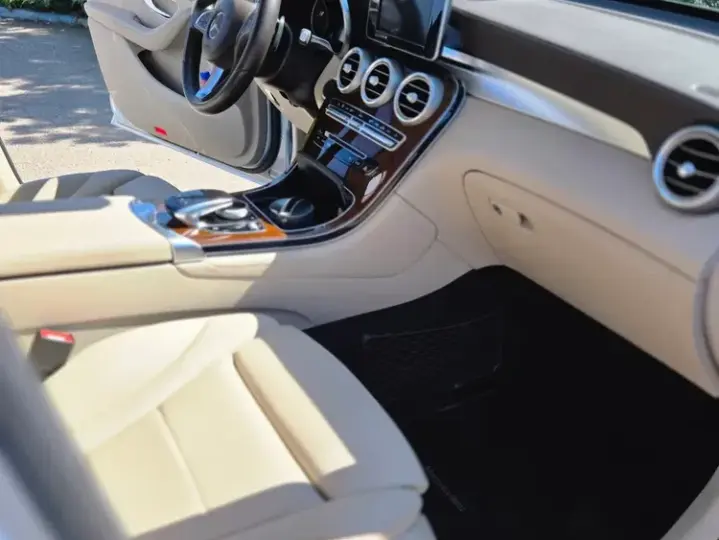 Mercedes-Benz GLC X253 250 4MATIC