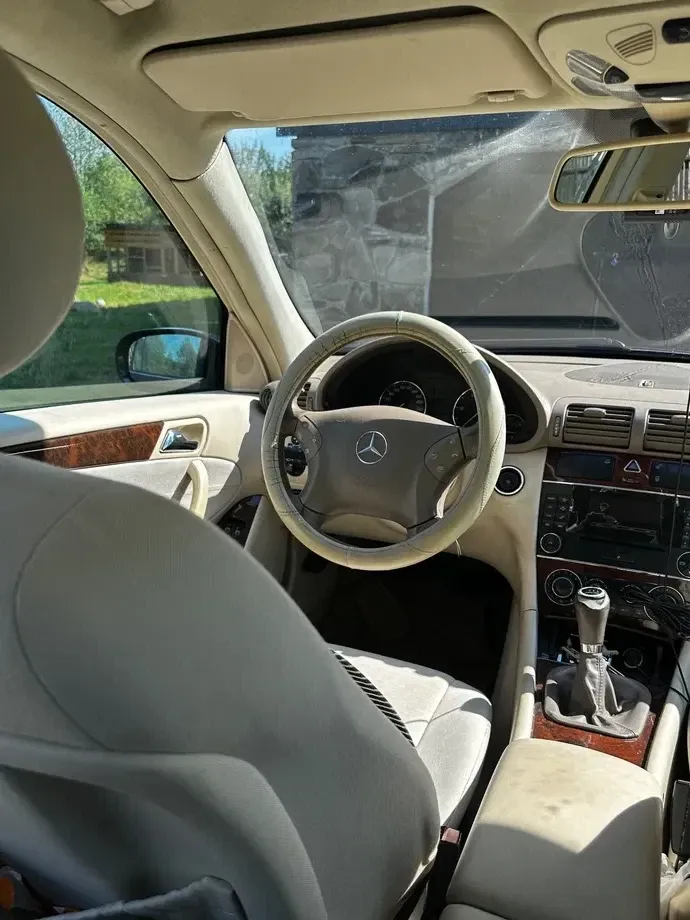 Mercedes-Benz C W203 — imagine 3