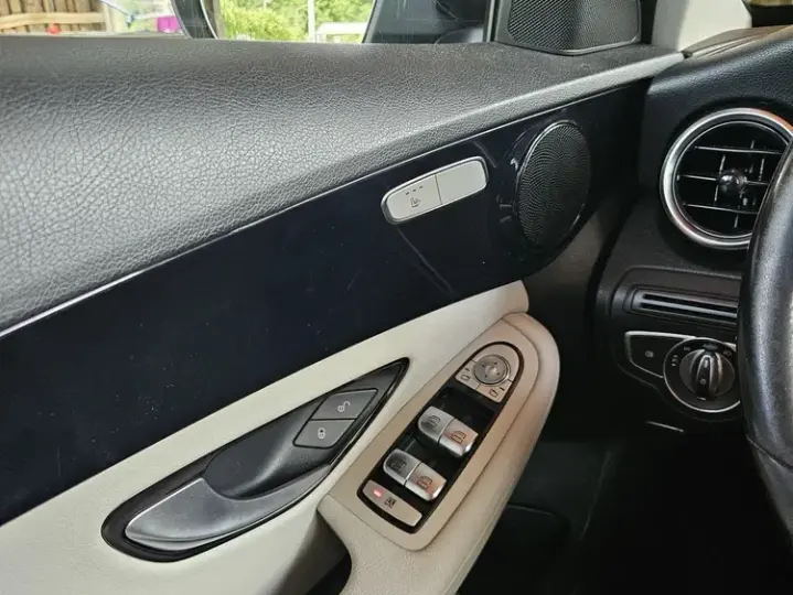 Mercedes-Benz C W205