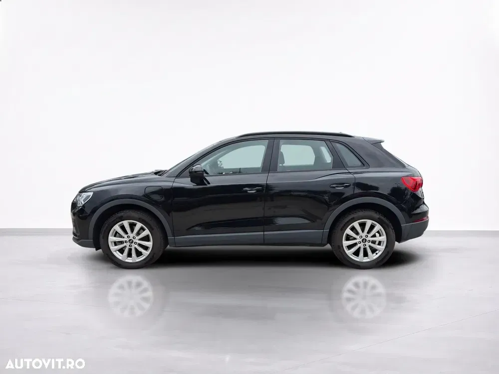 Audi Q3 F3 45 TFSIe S tronic — imagine 2