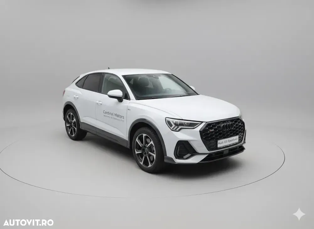 Audi Q3 F3 2.0 40 TFSI S tronic quattro S Line — imagine 4