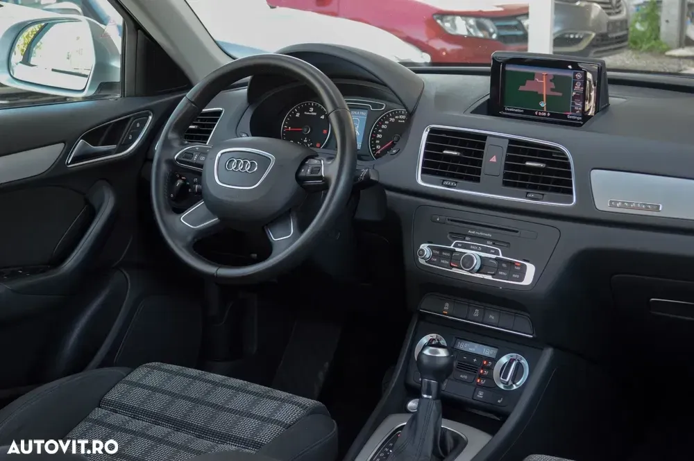 Audi Q3 8U 2.0 TDI Quattro Stronic — imagine 4