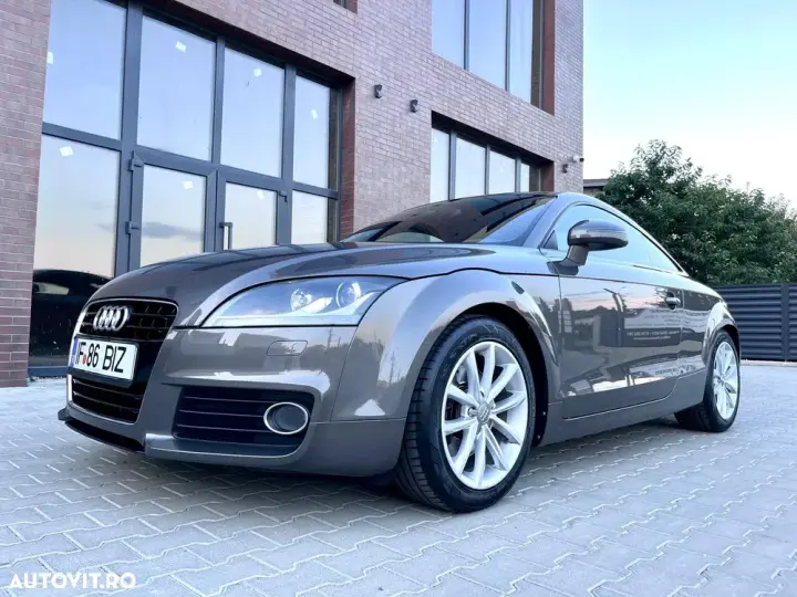 Audi TT 8J