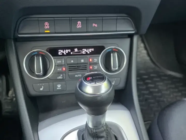 Audi Q3 8U 2.0 TDI Quattro Stronic