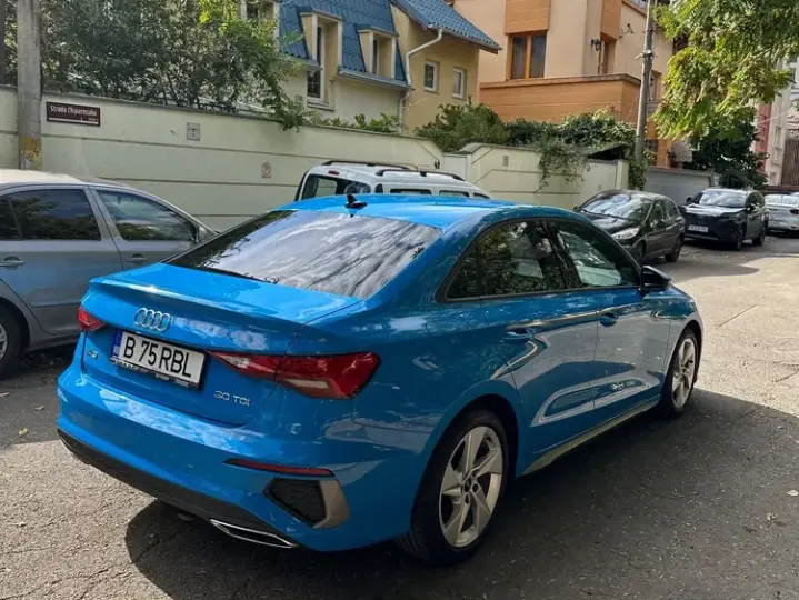 Audi A3 Limuzina 8Y 2.0 30 TDI S tronic S Line