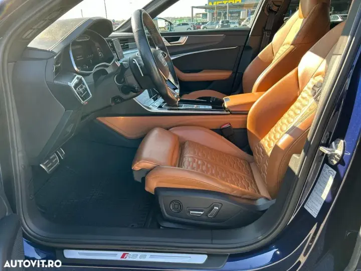 Audi RS 6 C8 4.0 TFSI quattro Tiptronic
