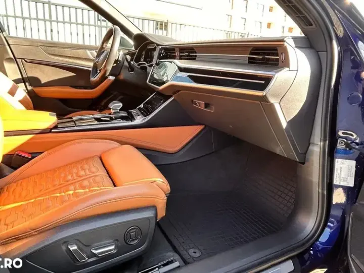 Audi RS 6 C8 4.0 TFSI quattro Tiptronic