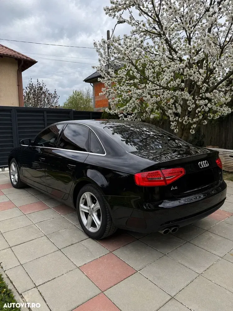 Audi A4 Limuzina B8 2.0 TDI B8 Multitronic — imagine 4