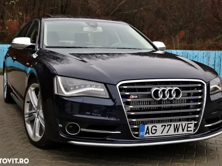 Audi S8 4.0 TFSI quattro Tiptronic