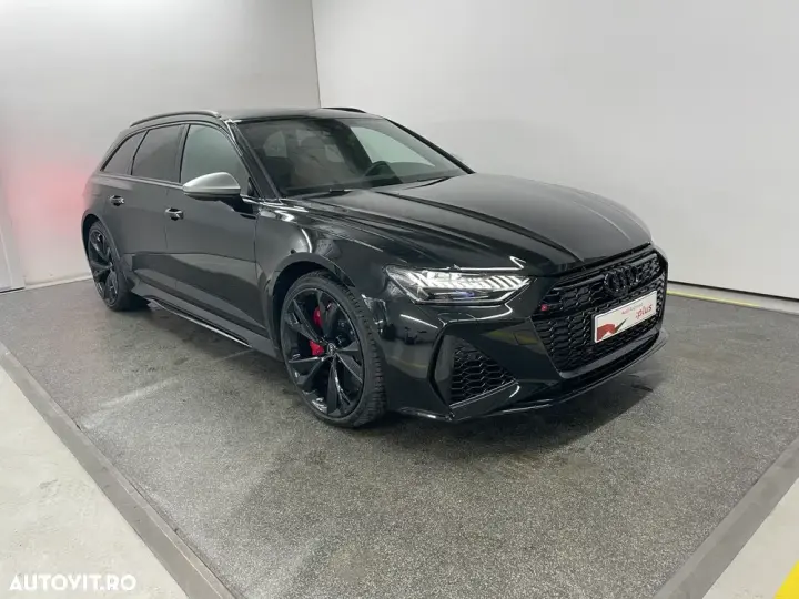 Audi RS 6 C8 TFSI quattro Tiptronic MHEV
