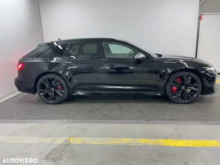 Audi RS 6 C8 TFSI quattro Tiptronic MHEV