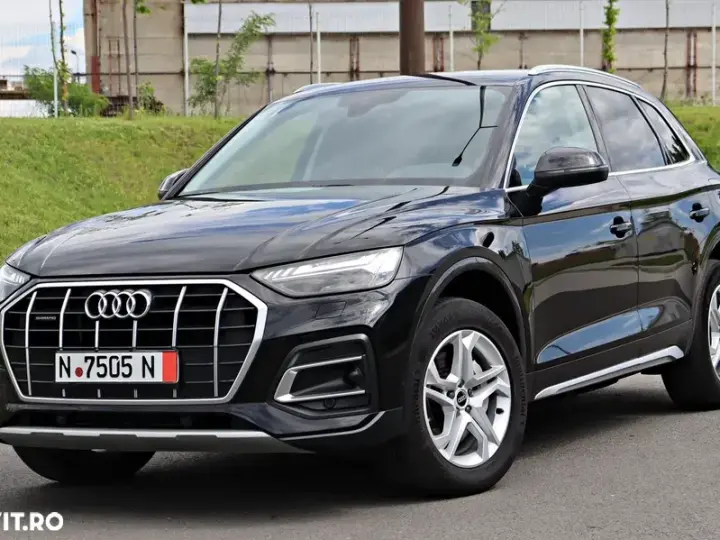Audi Q5 FY 50 TFSI e quattro S tronic design