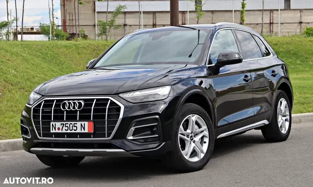 Audi Q5 FY 50 TFSI e quattro S tronic design — imagine 6