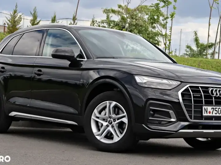 Audi Q5 FY 50 TFSI e quattro S tronic design