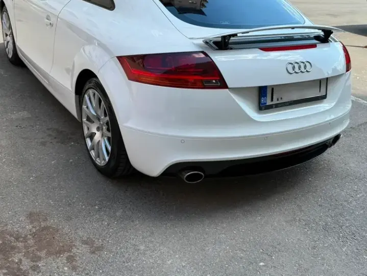 Audi TT 8J