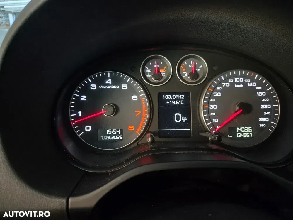 Audi A3 Sportback 8P 1.6 Ambiente — imagine 6