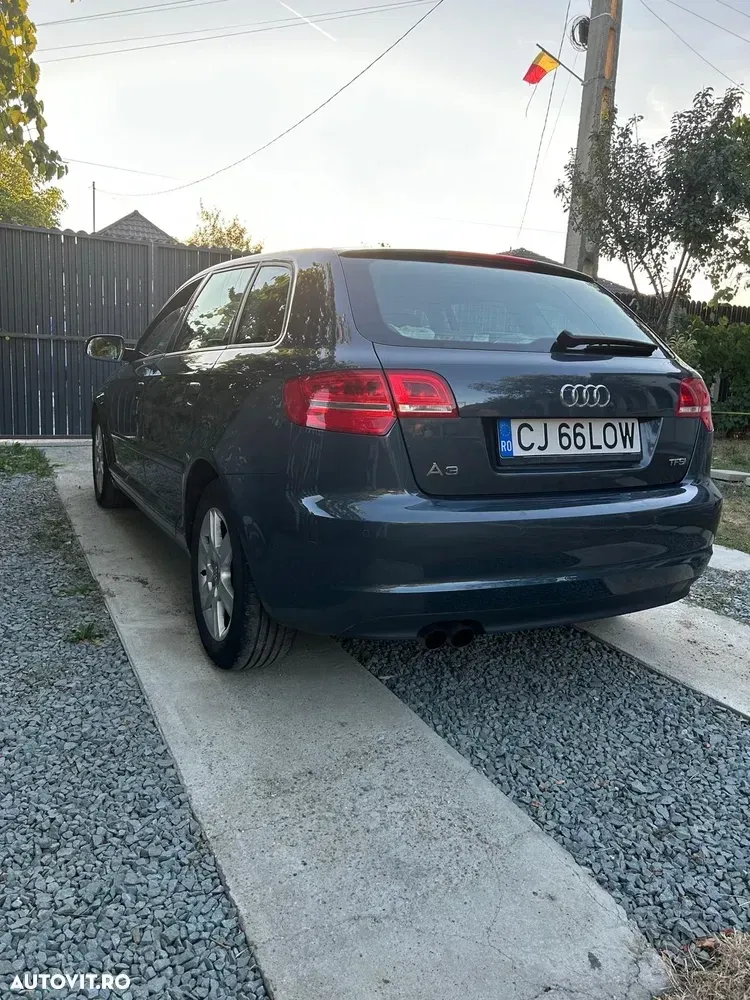 Audi A3 3-portiere 8P 1.4 TFSI S-Tronic Ambiente — imagine 4