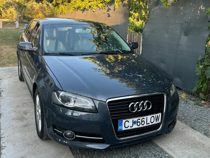Audi A3 3-portiere 8P 1.4 TFSI S-Tronic Ambiente