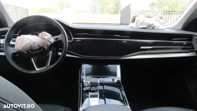 Audi Q8 SUV TFSI quattro 250 kW tiptronic — imagine 6
