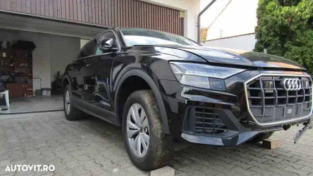 Audi Q8 SUV TFSI quattro 250 kW tiptronic — imagine 2
