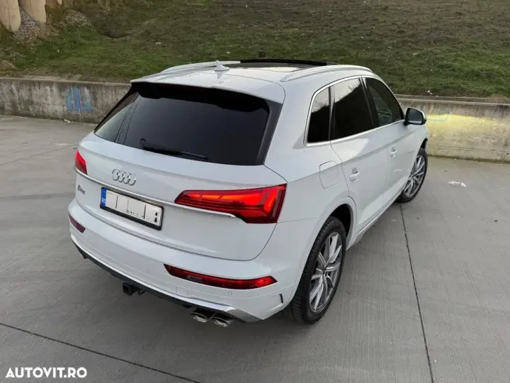 Audi SQ5 FY