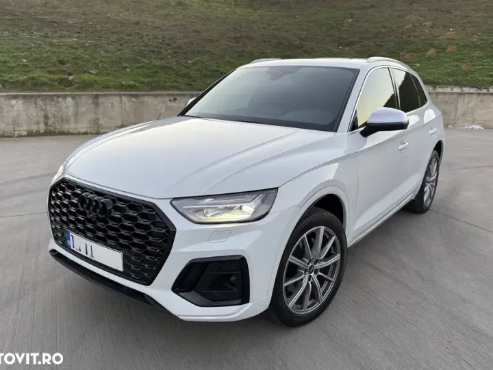 Audi SQ5 FY