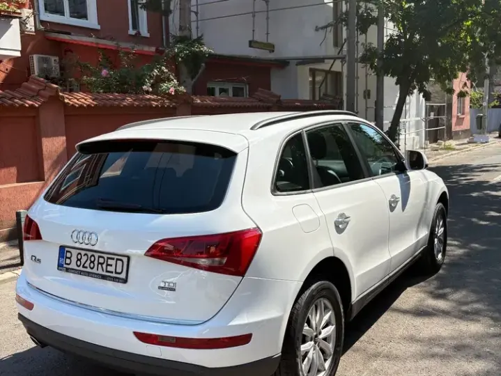 Audi Q5 8R 2.0 TDI Quattro clean