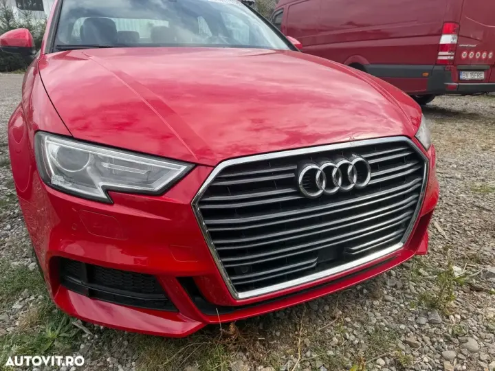 Audi A3 Limuzina 8V 2.0 40 TFSI S tronic Sport