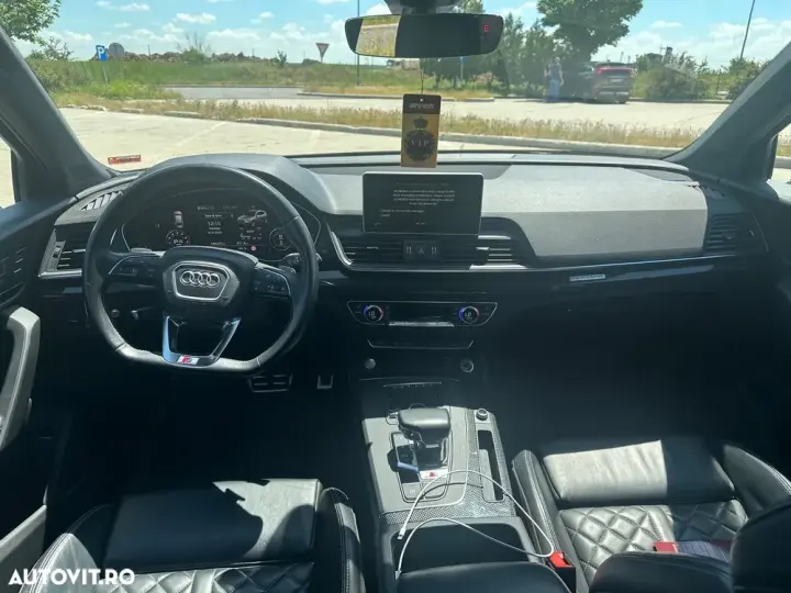 Audi SQ5 FY