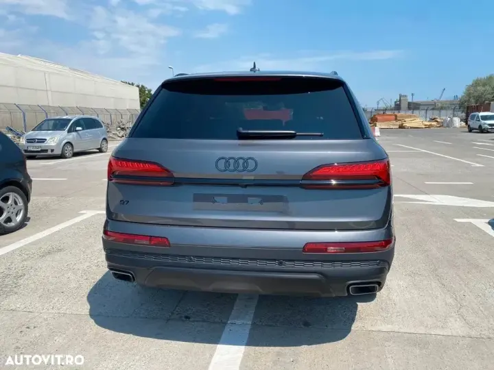 Audi Q7 4M