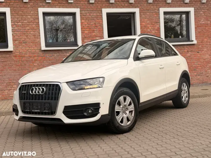 Audi Q3 8U