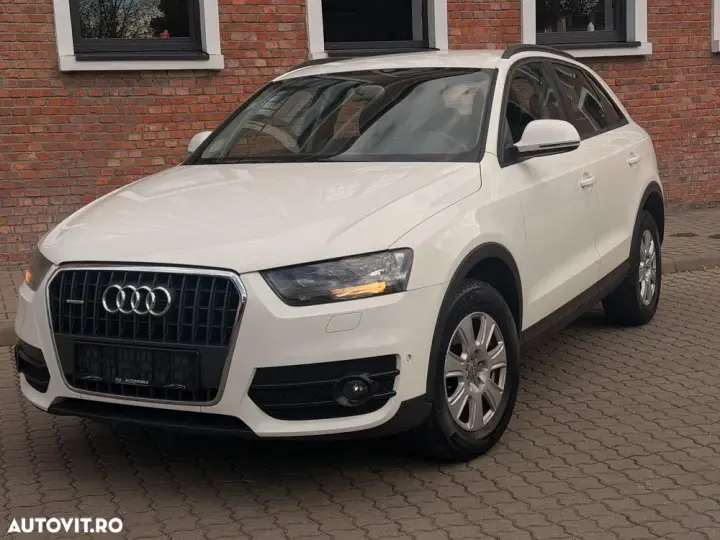 Audi Q3 8U