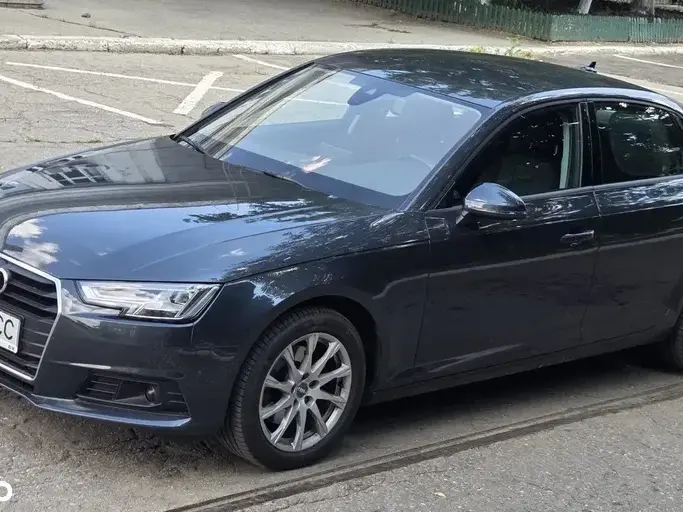 Audi A4 Limuzina B9