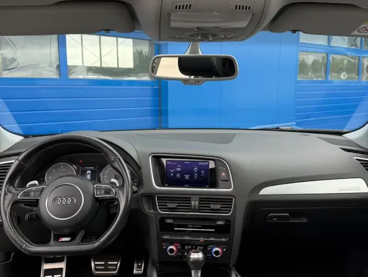 Audi SQ5 8R 3.0 TDI quattro tiptronic