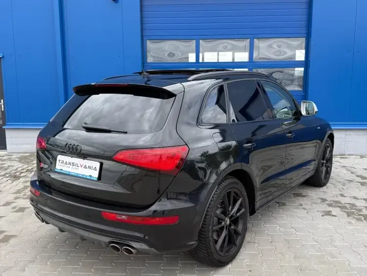 Audi SQ5 8R 3.0 TDI quattro tiptronic