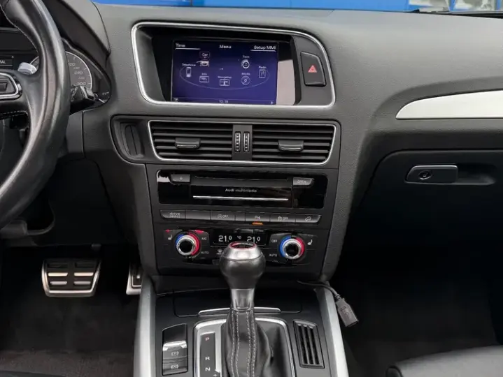 Audi SQ5 8R 3.0 TDI quattro tiptronic