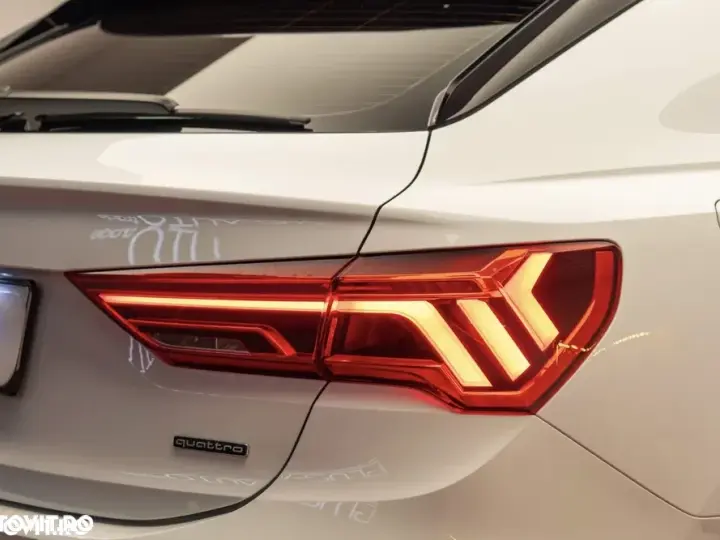 Audi Q3 Sportback F3