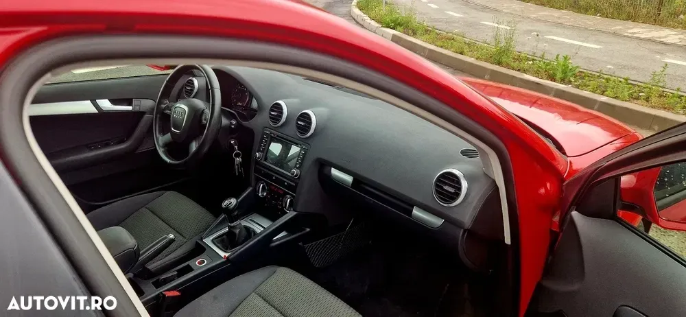 Audi A3 Sportback 8P 1.4 TFSI Attraction — imagine 6