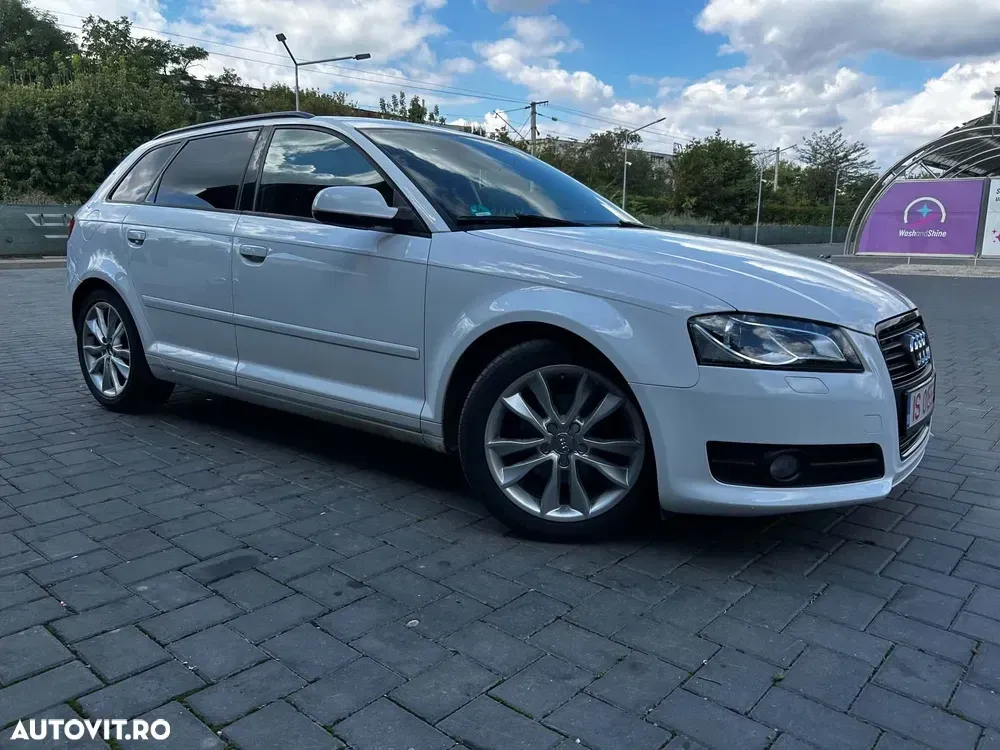 Audi A3 Sportback 8P — imagine 3