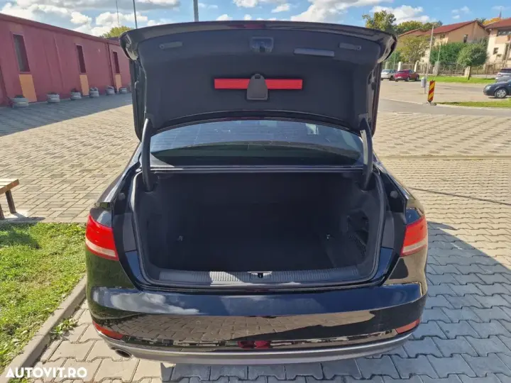 Audi A4 Limuzina B9 2.0 TDI S tronic