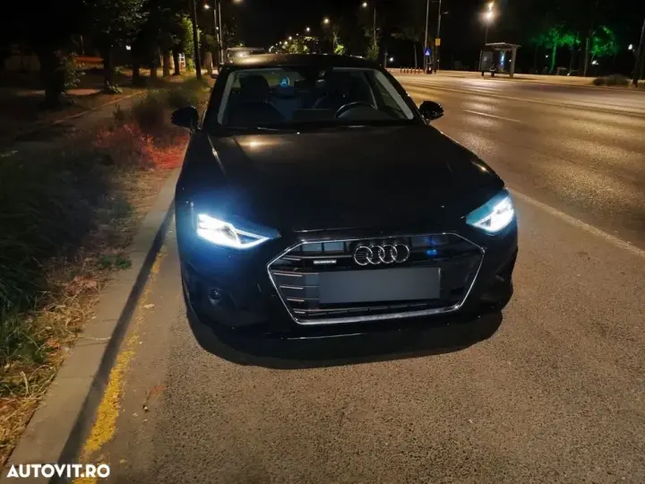 Audi A4 Limuzina 45 TFSI quattro MHEV S tronic Advanced