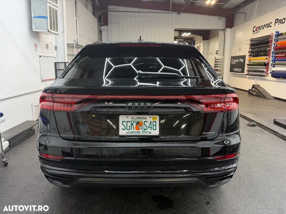 Audi Q8 55 TFSI quattro Tiptronic MHEV — imagine 6