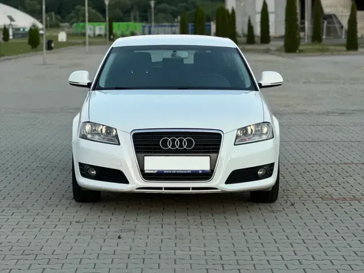 Audi A3 Sportback 8P 1.6 Attraction