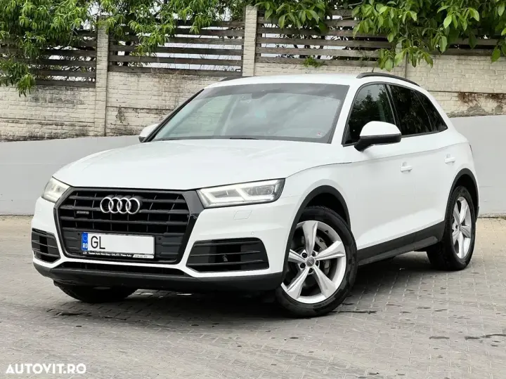 Audi Q5 FY 2.0 40 TDI quattro S tronic Design