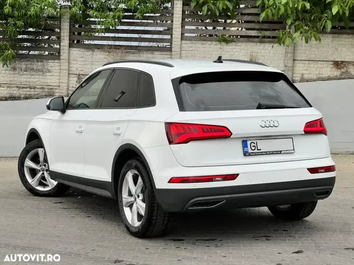 Audi Q5 FY 2.0 40 TDI quattro S tronic Design