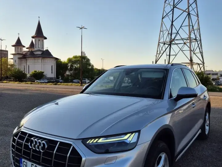 Audi Q5 FY 40 TDI quattro S tronic MHEV Advanced