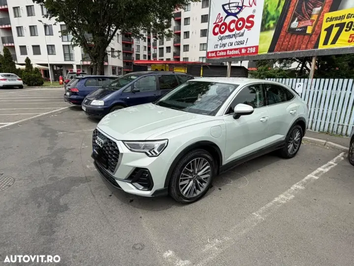Audi Q3 F3