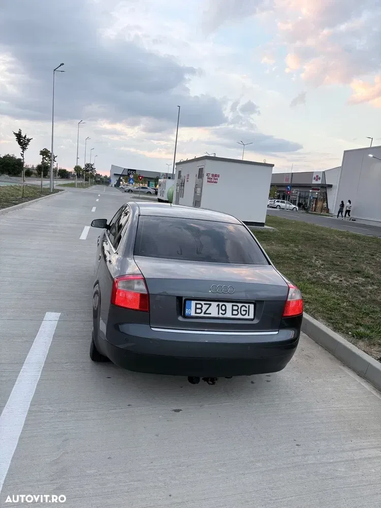 Audi A4 Limuzina B6 — imagine 5